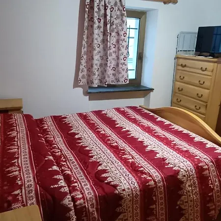 La Sosta1-2 Apartman *